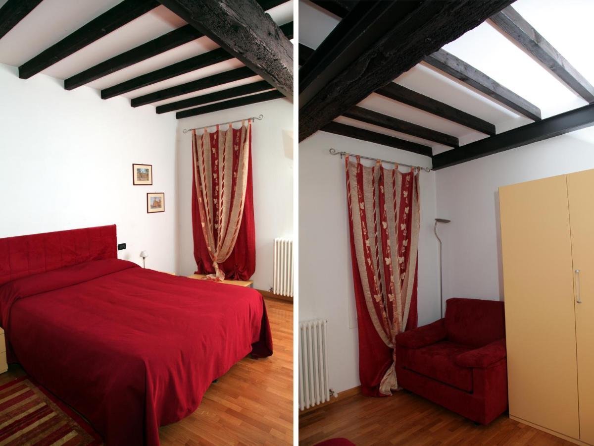 Bed and Breakfast Il Sipario à Ferrare Extérieur photo